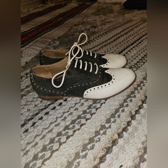 SANTONI Beautiful Black/White Distressed Leather Oxfords 6/36 Pre-owned - Picture 2 of 5
